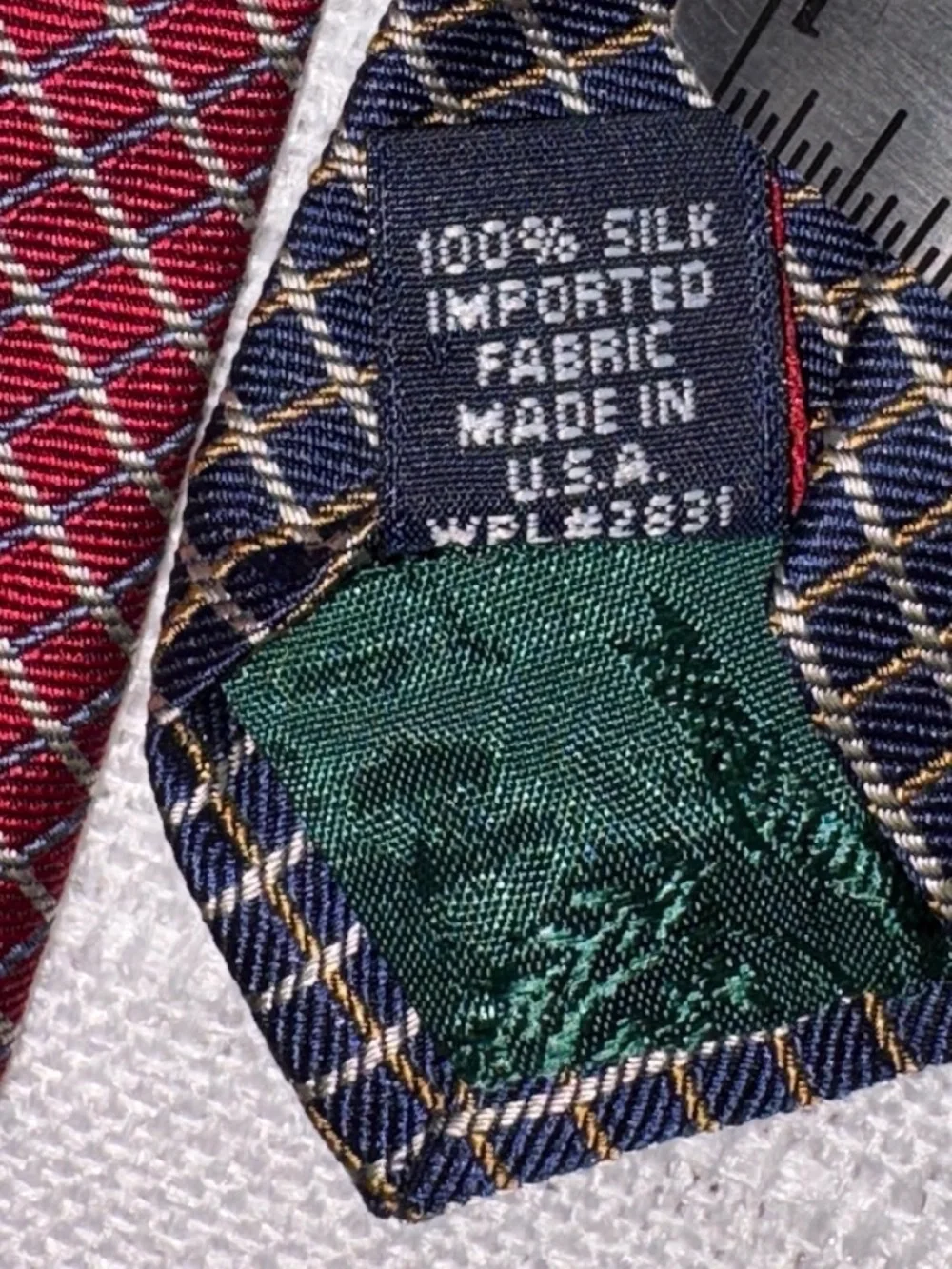RARE Vintage Tommy Hilfiger Silk Tie 90s Lion Crest Logo Red Navy Diamond Prep